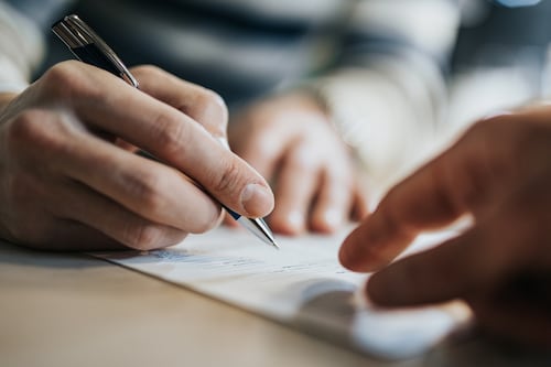 Arizona firm to buy Irish subprime loans at 75% discount