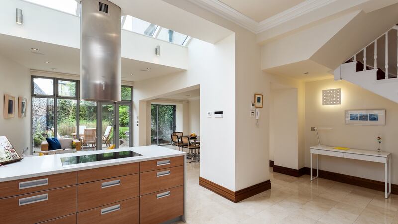 Extended kitchen/livingroom at garden level