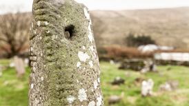 Matamaiticeoir a bhí ina údarás ar Ogham