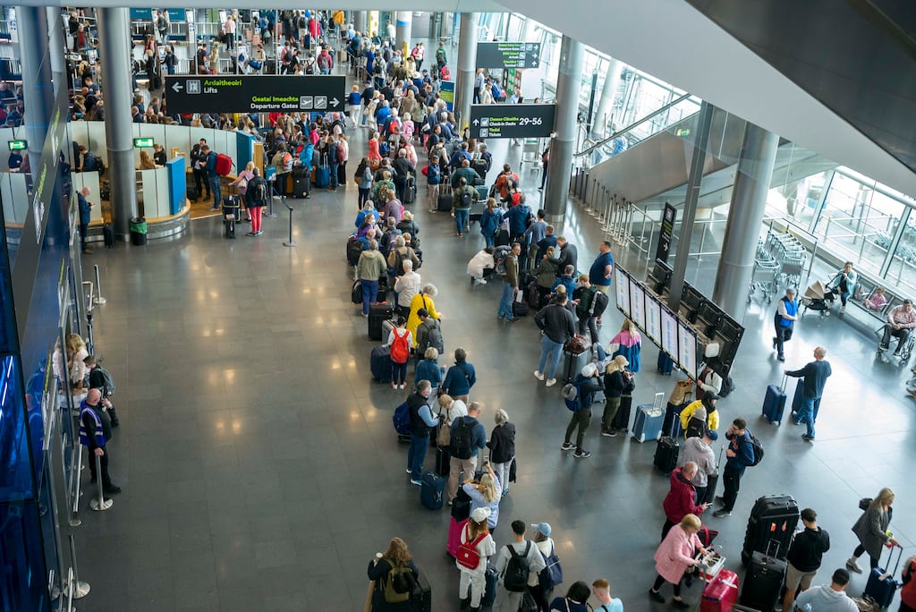 Queues at Dublin Airport. Photograph: John Ohle