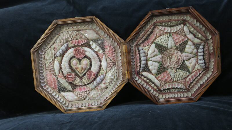 Two 19th centruy cases of coloured shells achieved €2,400 (€200-€300) through Mullen’s of Laurel Park