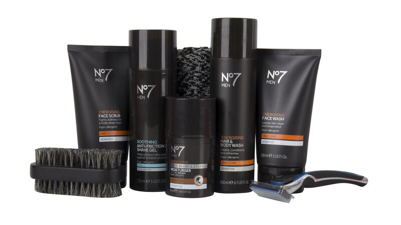 Boots’ No7 Men Ultimate 7 Day Groomer, €53.