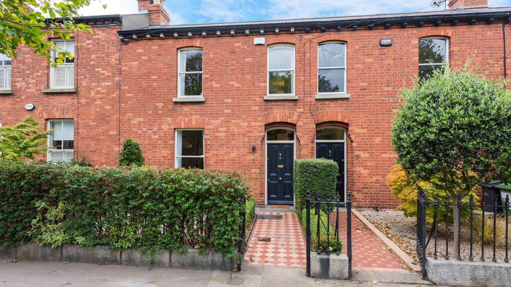7 Ashfield Road, Ranelagh.