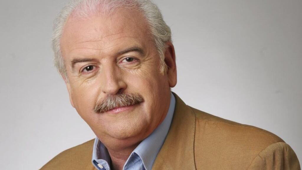 Marty Whelan: He do the police in different voices
