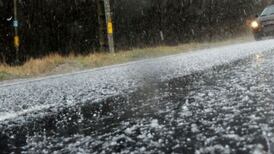 Motorists urged to take ‘extreme caution’ as ice and low temperatures forecast