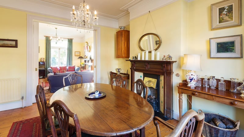 Reception rooms at 19 Healthfield Road, Terenure.