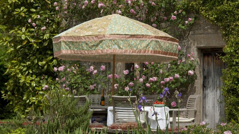 British brand Sunbeam Jackie makes some of the prettiest parasols on the market.