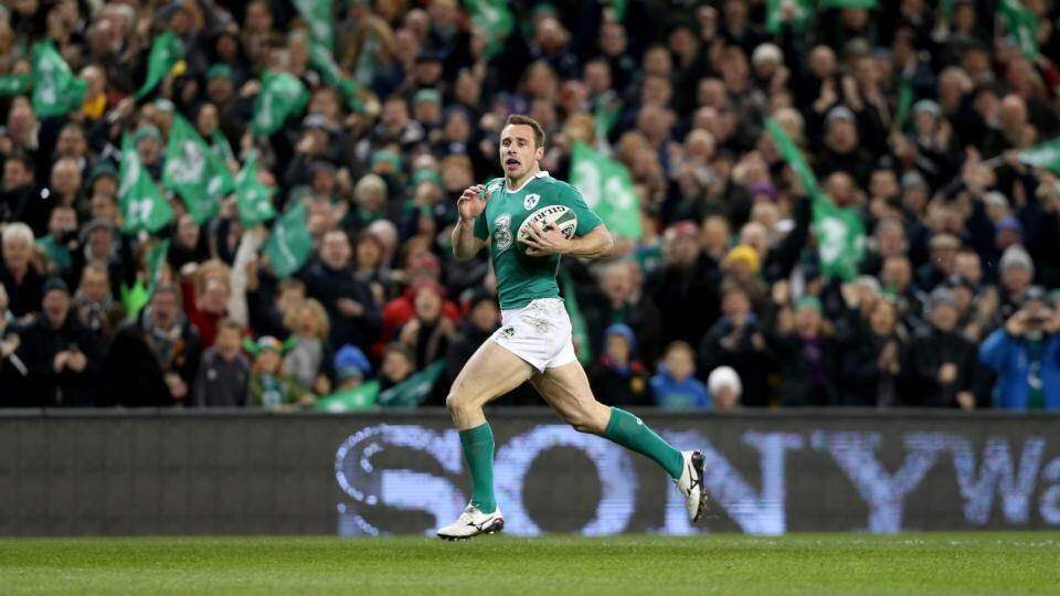 Tommy Bowe 8/10 - Brilliant intercept try, a 14 point swing, to confirm he’s almost back to the form of a few seasons ago. Dogged and still vital to the cause.