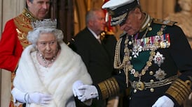 Queen Elizabeth announces plan for  EU referendum law
