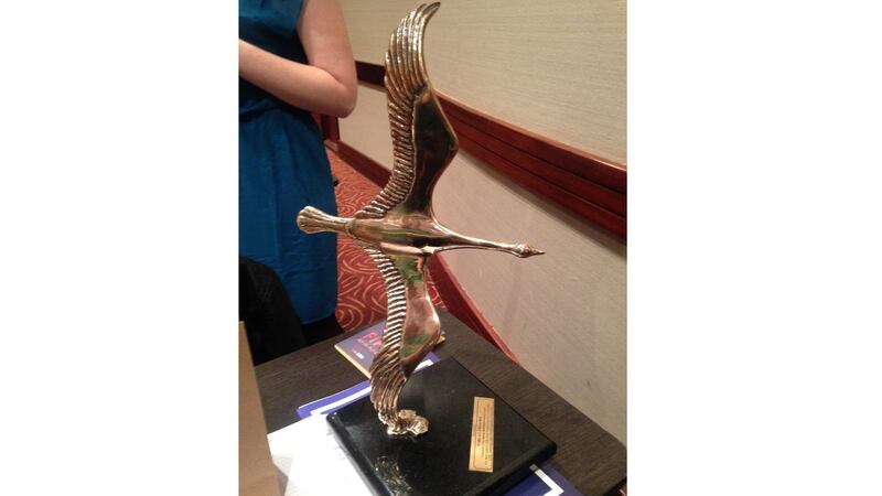 ‘Flying Home’, the sculpture presentaed to the Bell family, was created by Smith Sculptures in Perth.