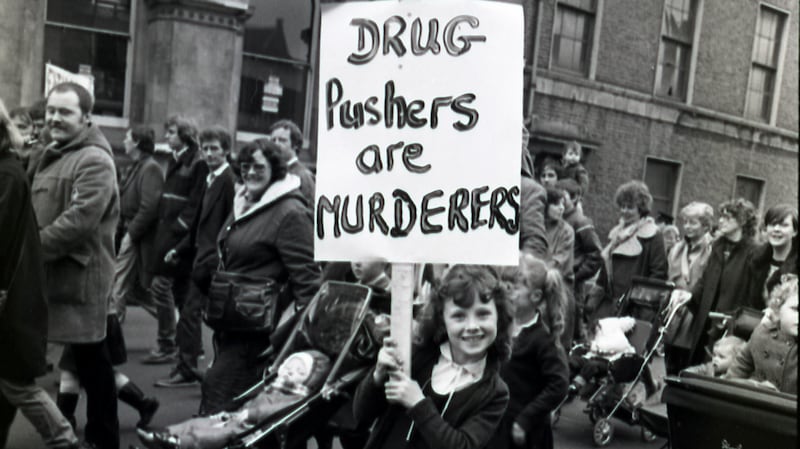 1984 - 1/03/1984 - page 1 - A young girl who took part in the anti-drugs march in Dublin yesterday. Photograph: Kevin McMahon / THE IRISH TIMES . . . neg no 84/2/288