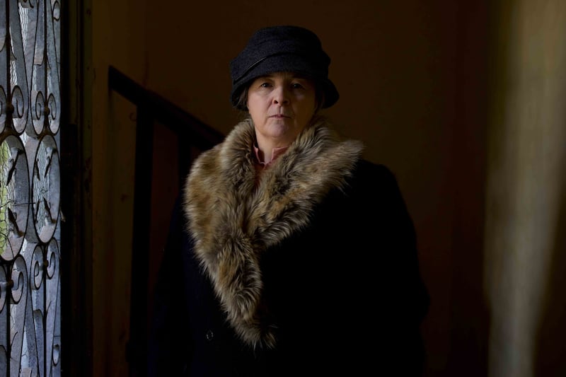 De Valera san Fhásach: Jude Chalmers as Mary MacSwiney