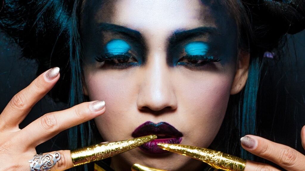 Fifi Rong prefers to record alone late at night