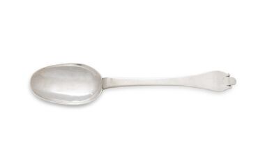 A trefid spoon made by William and/or Joseph Wall in Kinsale, Co Cork, in 1712 (Lot 68, €8,000-€12,000)