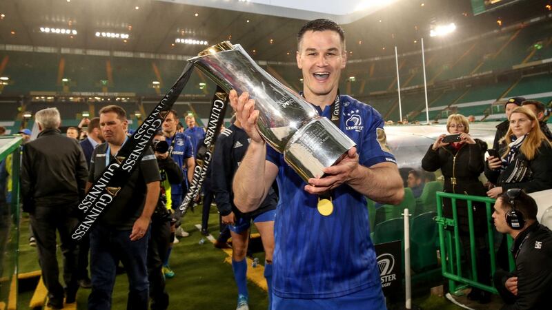 Leinster’s Johnny Sexton with the Pro14 trophy. Photo: Dan Sheridan/Inpho