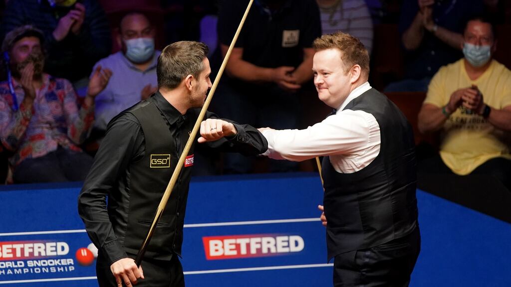 Mark Selby takes a three-frame lead over Shaun Murphy into the final session of the Snooker World Championship final at the Crucible. Photo: Zac Goodwin/PA Wire