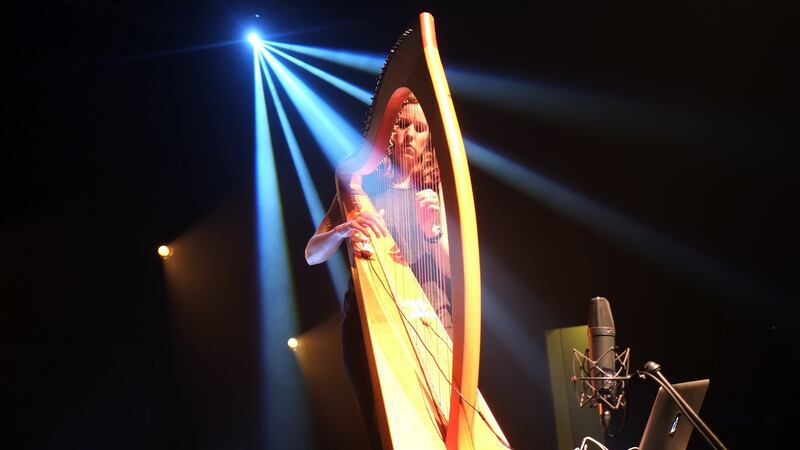 Úna Monaghan on Cosáin Cheoil