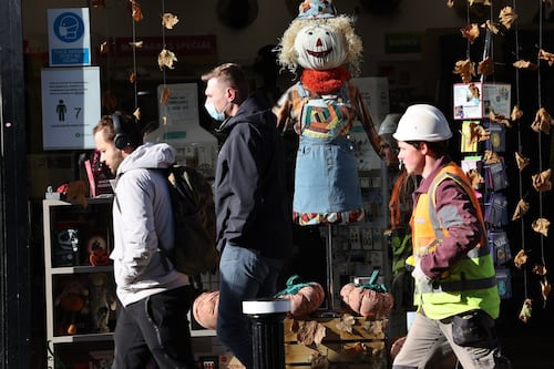 Halloween 2021: Tips to keep children safe during trick-or-treating