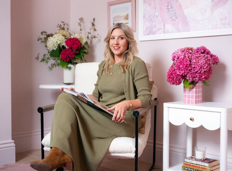 Gráinne has a magpie’s eye for style, which has made her an expert car-boot sale and market shopper. She chose Dulux Heritage Potters Pink for the walls and Indian White for the ceiling