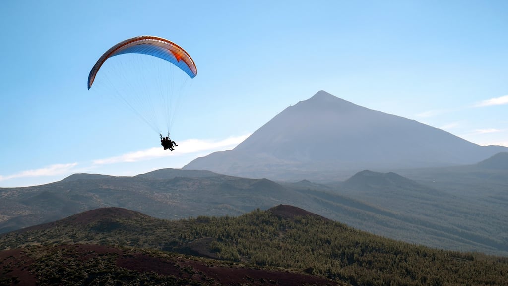 Ever since I was a child, my happiest dreams are those in which I’m flying