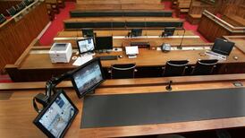 Convicted rapist accused of making death threats to barristers