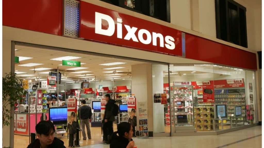 Dixons is discussing a deal with Carphone Warehouse that would create a new £3.5 billion force in the electrical retailing sector.