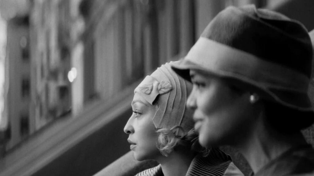 Ruth Negga and Tessa Thompson in Passing