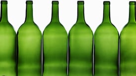 Toxic alcohol kills 84 in Mumbai slum