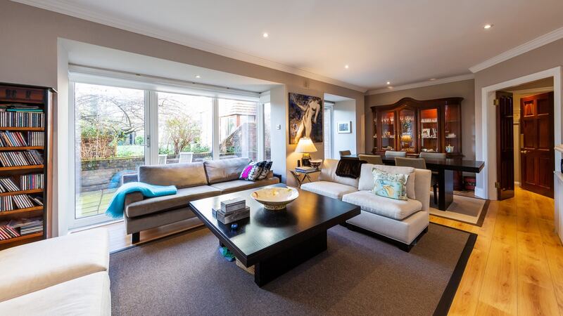 The living room in 50-52 Nutley House