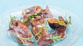 Roasted fig, jamon and rocket salad with crostini recipe