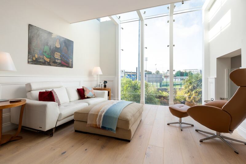 Mezzanine extension allows super views over local sports grounds