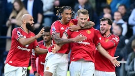 Matthijs de Ligt nods in dramatic equaliser for Manchester United at Tottenham