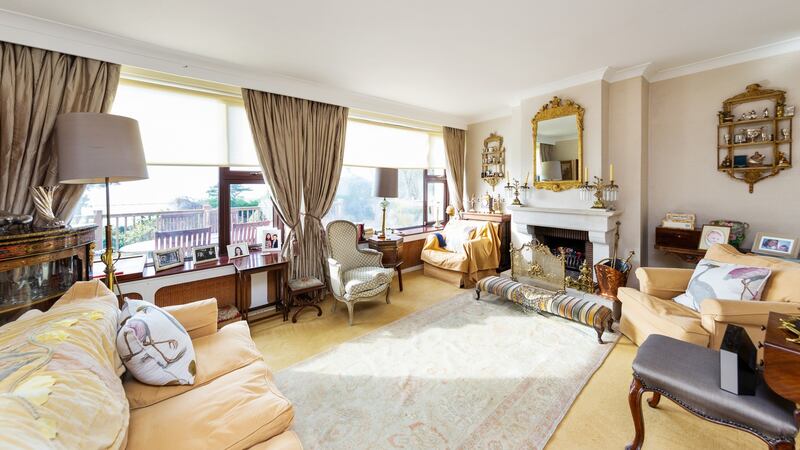 Living room at Doldrum Hill