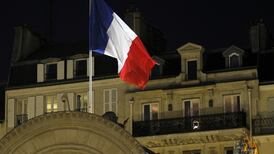 French warplanes strike Islamic State Syria bastion