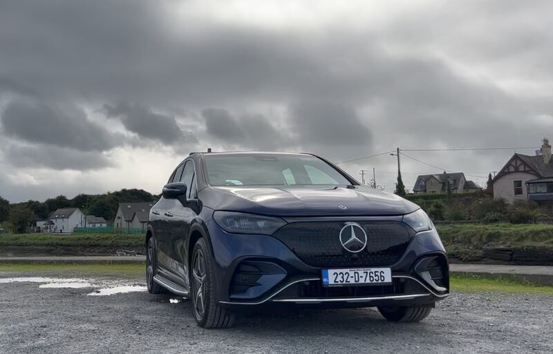 Mercedes Benz EQE SUV