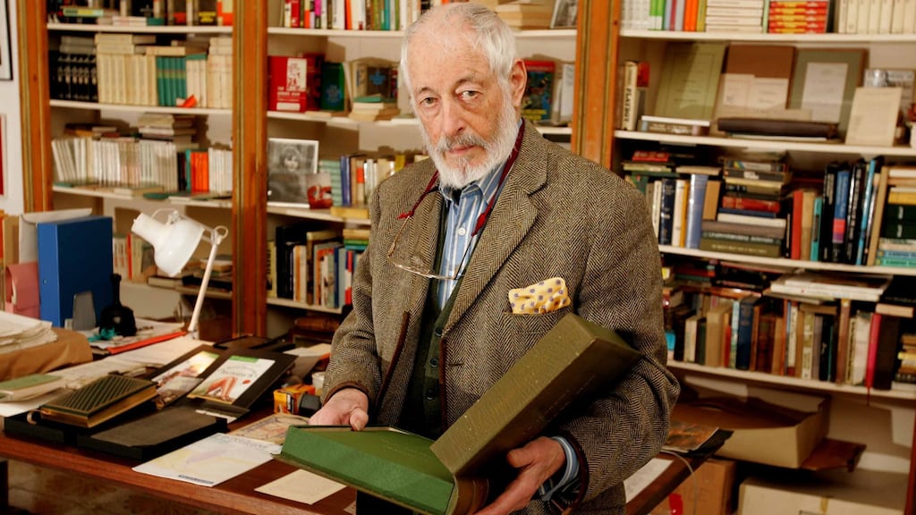 JP Donleavy in his study packing the archive of his work in 2005. Photograph: David Sleator