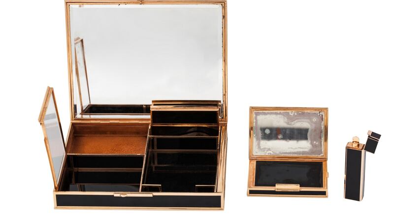 Van Cleef and Arpels art deco vanity case (€22,000-€25,000), O’Reilly’s
