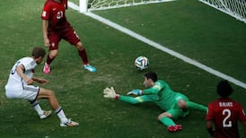 Luis Suárez incident highlights benefits of group effort