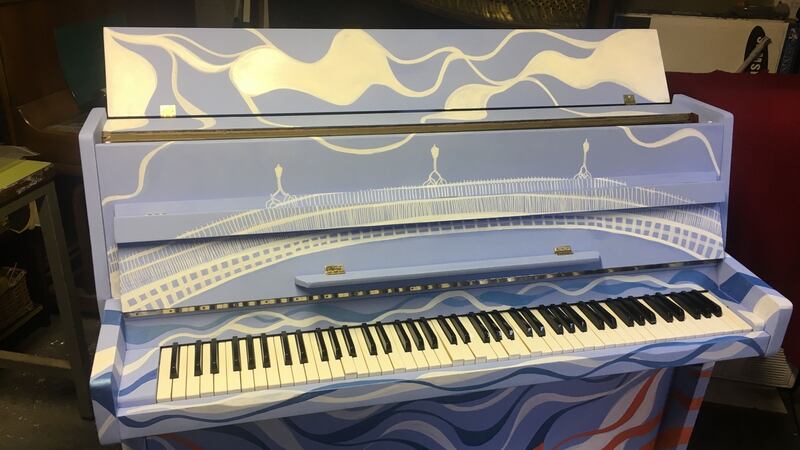 The piano being painted to raise money for the Simon Community