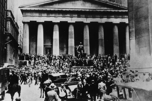 Inside Story of The Greatest Crash in Wall Street History by Andrew Ross Sorkin: Are we any wiser?