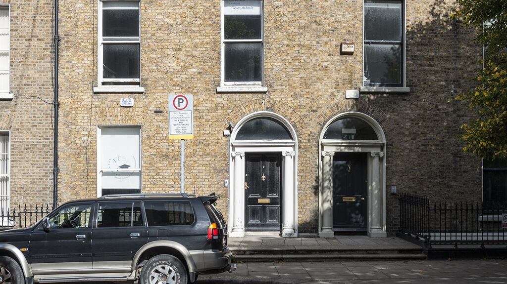 7 Lower Hatch Street: has been in educational use