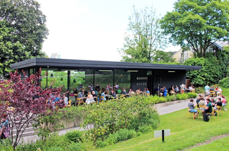 Breakfast and lunch dishes reflect Kristin’s home, with subtle south Pacific influences