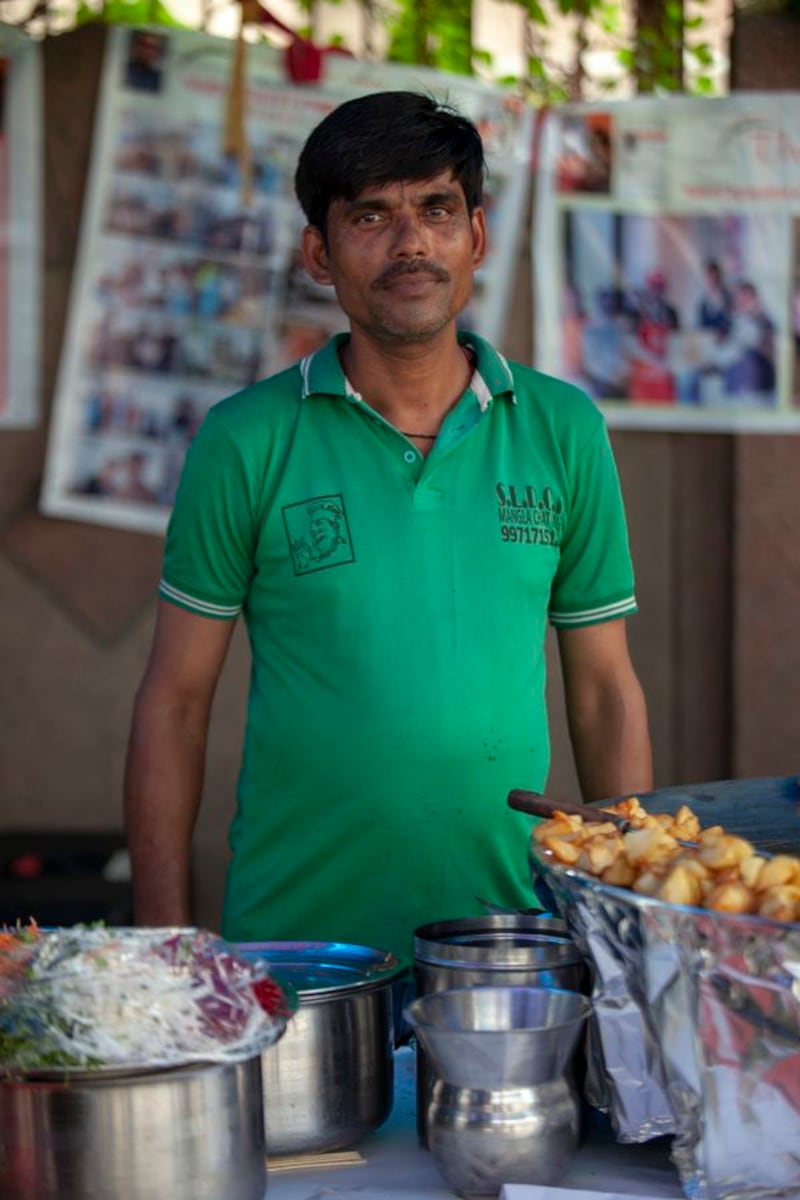 Dalchand Kashyap's chaat stall in Delhi, India