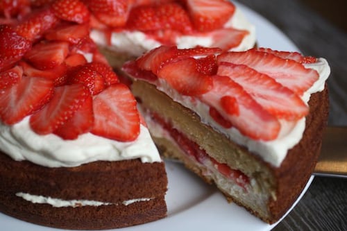 Strawberry cake