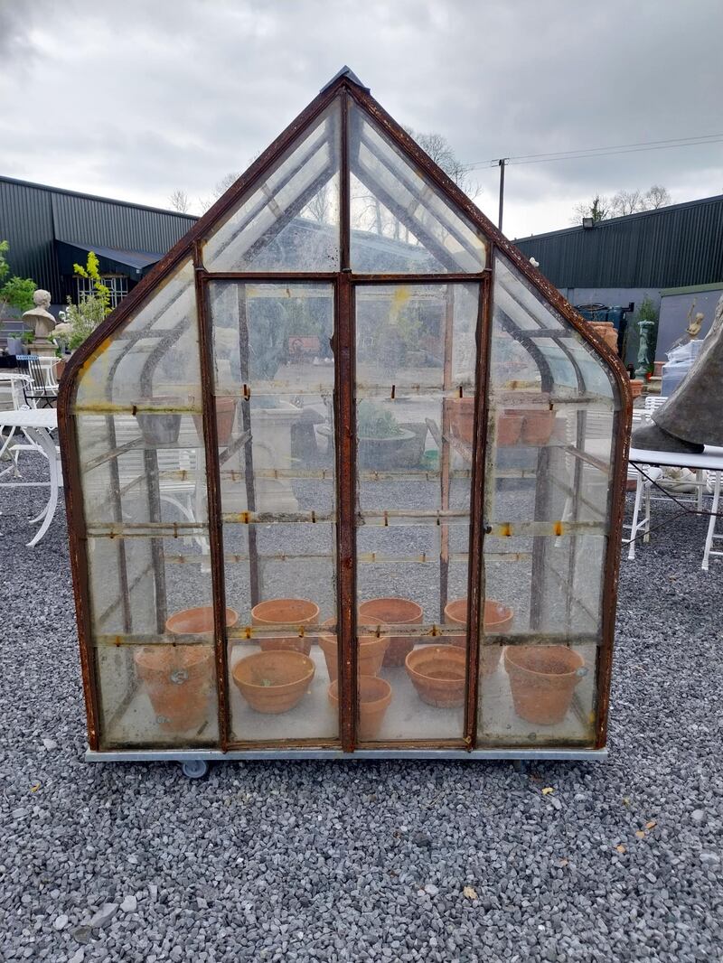 Lot 1154, a 19th-century French wrought-iron and glass greenhouse, €1,500-€2,500