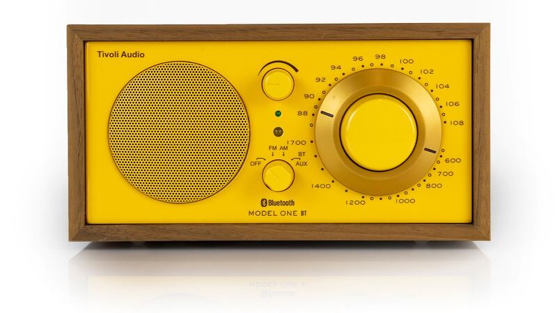 Tivoli Audio Model One BT (70s Color Collection)
