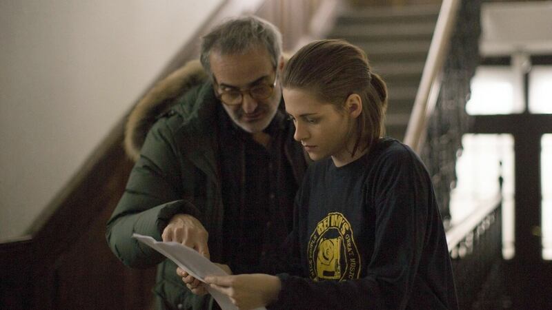 Director Olivier Assayas and Kristen Stweart on the set of Personal Shopper