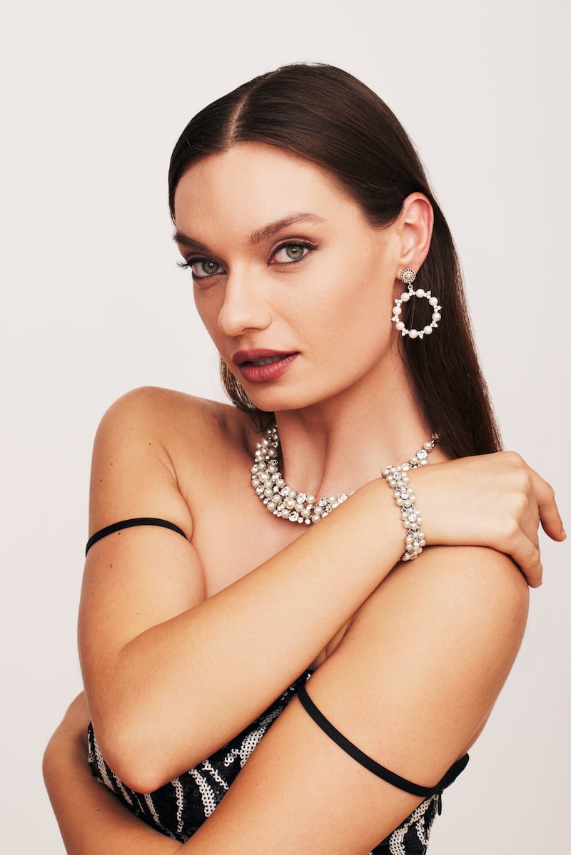 Earrings €36, necklace €54.95, bracelet €39.95