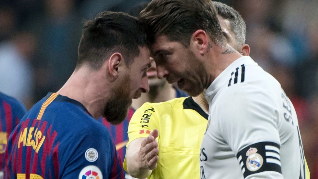 Barcelona’s Lionel Messi argues with Real Madrid’s Sergio Ramos during the El Clásico match between the sides on Saturday night. Photo: Curto de la Torre/Getty Images