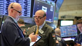 European stocks pause after third week of gains